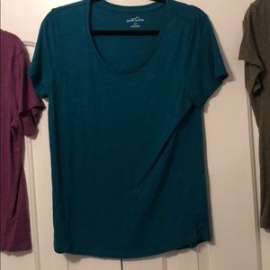 Blue Eddie Bauer scoop neck t-shirt